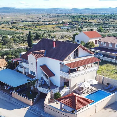 My Dalmatia - Dada 3 With Pool דירה